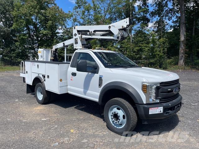 Ford F-450 Lastbilmonterede lifte