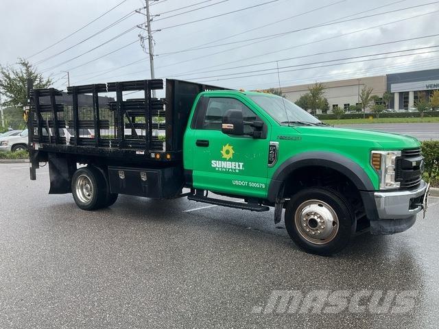 Ford F-450 Lastbil med lad/Flatbed
