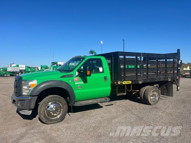 Ford F-450 Lastbil med lad/Flatbed