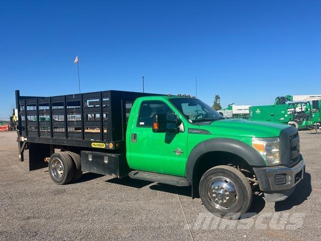 Ford F-450 Lastbil med lad/Flatbed