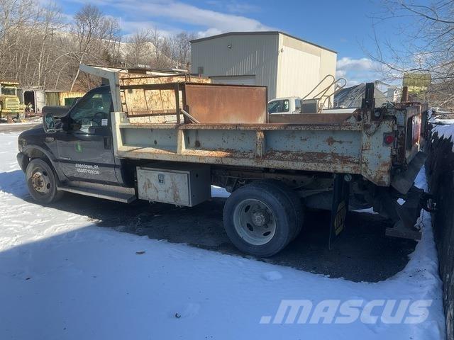 Ford F-550 Lastbiler med tip
