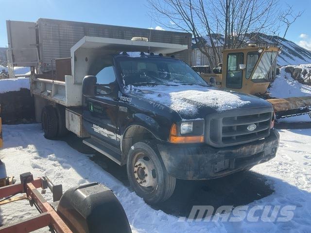 Ford F-550 Lastbiler med tip