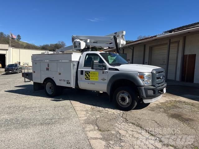 Ford F-550 Lastbilmonterede lifte