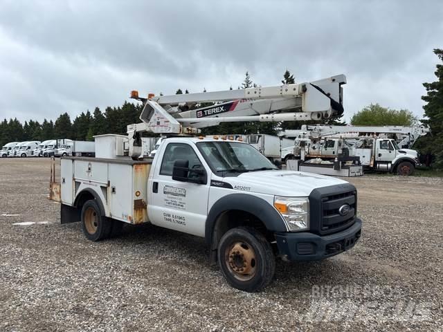Ford F-550 Lastbilmonterede lifte