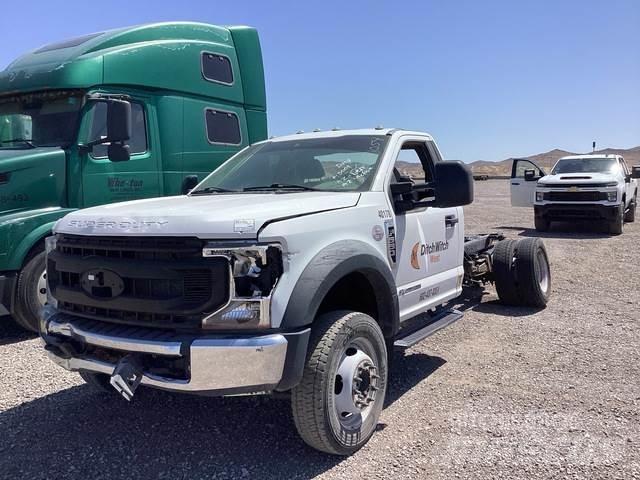 Ford F-550 Kabiner og interiør