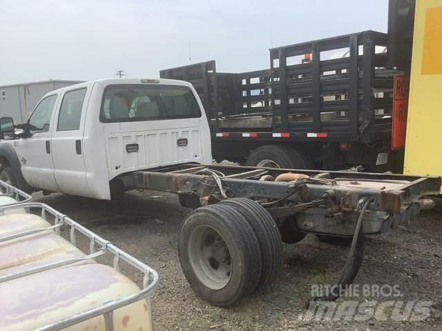 Ford F-550 Kabiner og interiør