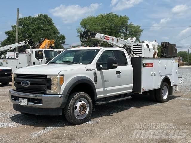 Ford F-550 Forsvar/Miljø
