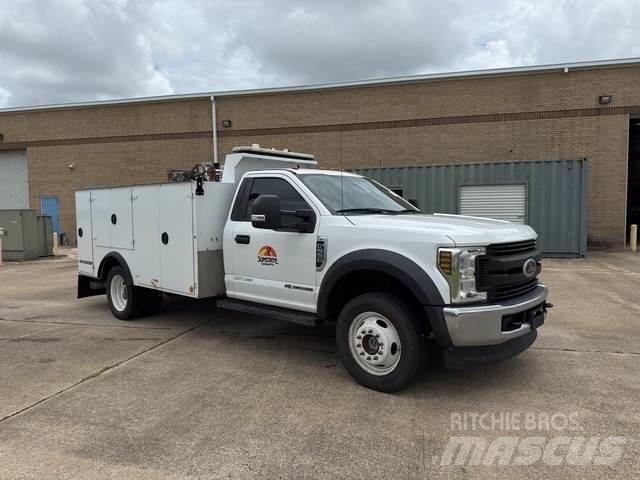 Ford F-550 Forsvar/Miljø