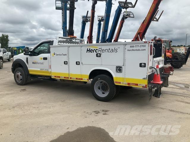 Ford F-550 Tankbiler