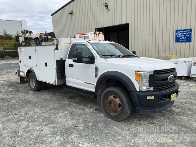 Ford F-550 Forsvar/Miljø