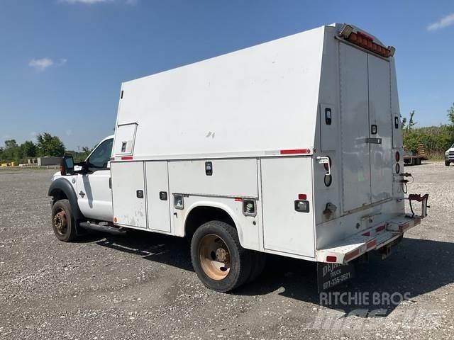 Ford F-550 Pickup/Sideaflæsning