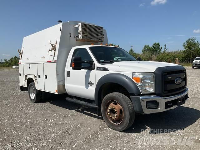Ford F-550 Pickup/Sideaflæsning