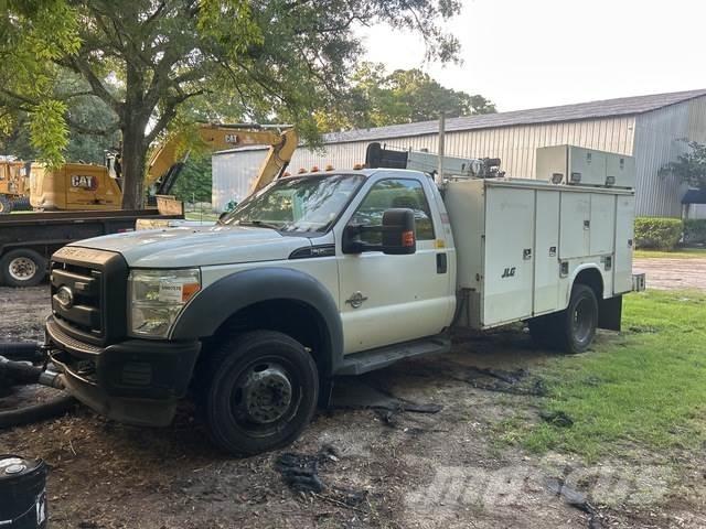 Ford F-550 Forsvar/Miljø