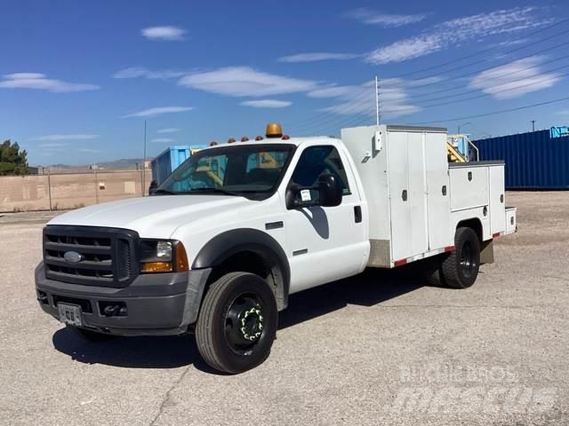 Ford F-550 Pickup/Sideaflæsning