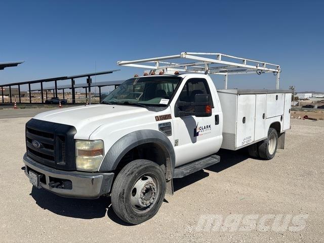 Ford F-550 Pickup/Sideaflæsning