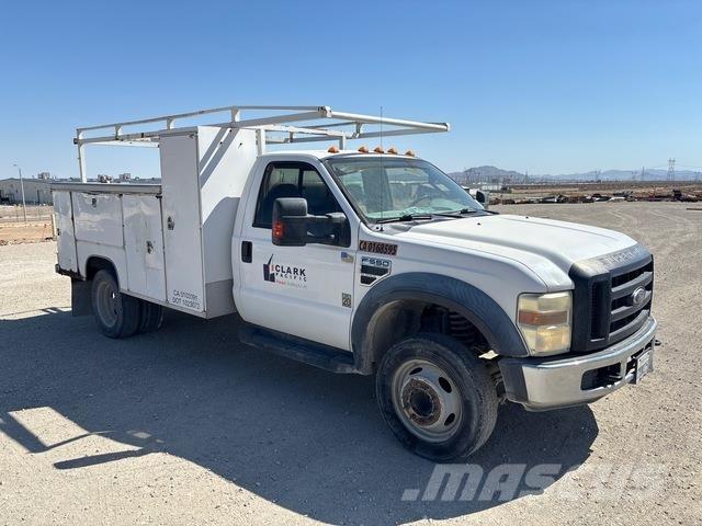 Ford F-550 Pickup/Sideaflæsning