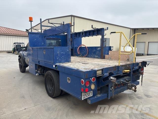 Ford F-550 Pickup/Sideaflæsning