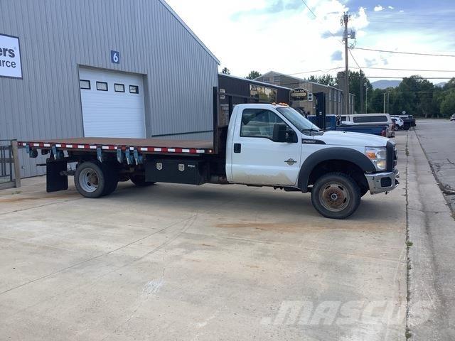 Ford F-550 Lastbiler med tip