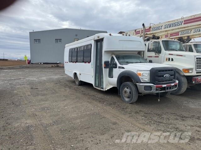 Ford F-550 Minibusser