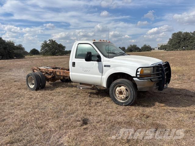 Ford F-550 Kabiner og interiør
