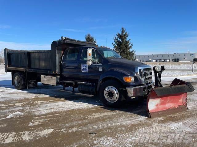 Ford F-650 Sneskovle og -plove