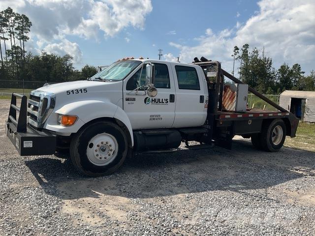 Ford F-650 Lastbil med kran