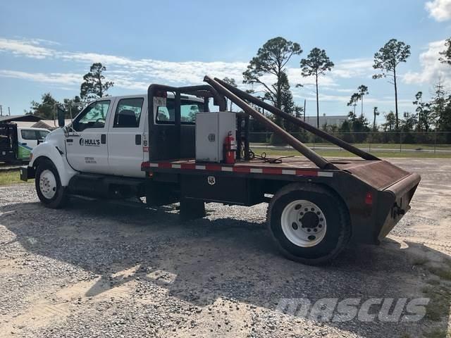Ford F-650 Lastbil med kran