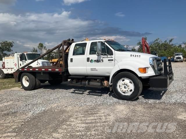 Ford F-650 Lastbil med kran