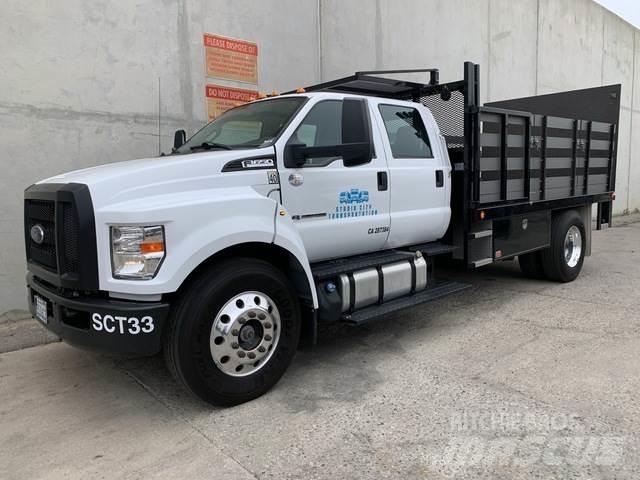 Ford F-650 Lastbil med lad/Flatbed