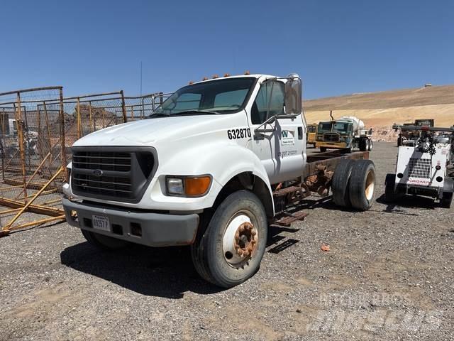 Ford F-650 Kabiner og interiør