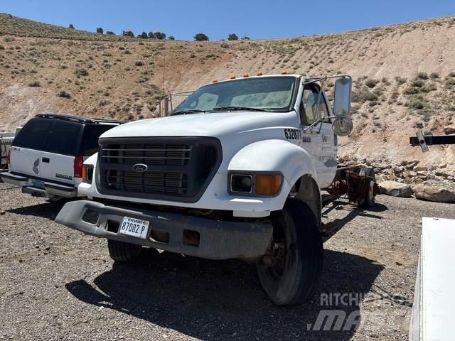 Ford F-650 Kabiner og interiør