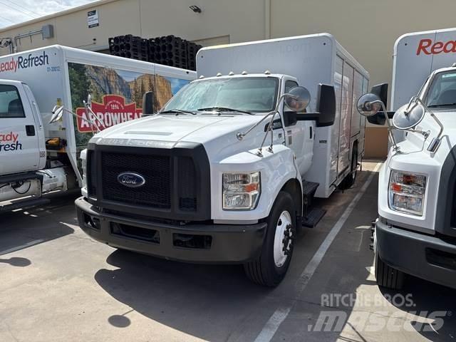Ford F-650 Lastbiler til transport af drikkevarer
