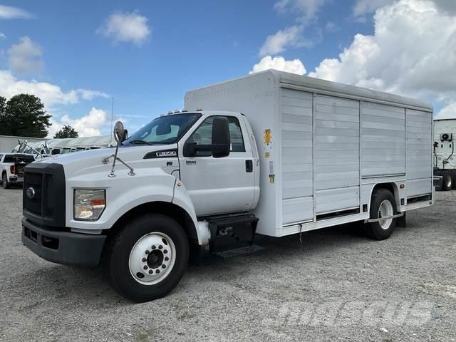 Ford F-650 Lastbiler til transport af drikkevarer