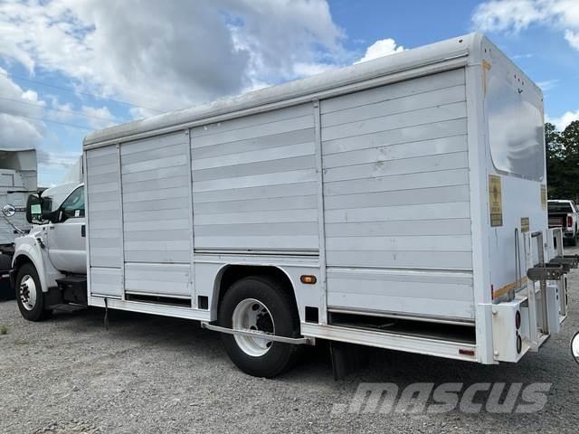 Ford F-650 Lastbiler til transport af drikkevarer