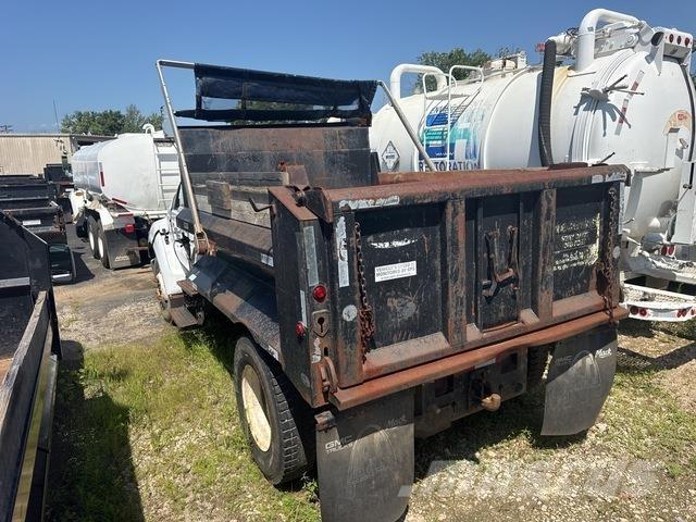 Ford F-650 XLT Lastbiler med tip