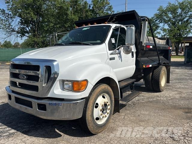 Ford F-650 XLT Lastbiler med tip