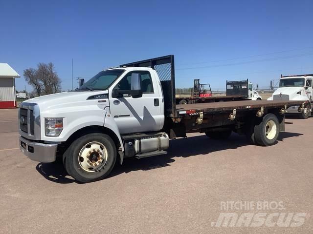 Ford F-65050 Lastbiler med tip