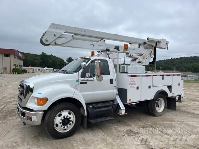 Ford F-750 Lastbilmonterede lifte