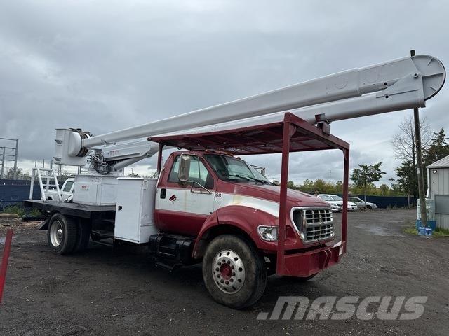 Ford F-750 Lastbilmonterede lifte