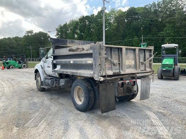 Ford F-750 Lastbiler med tip