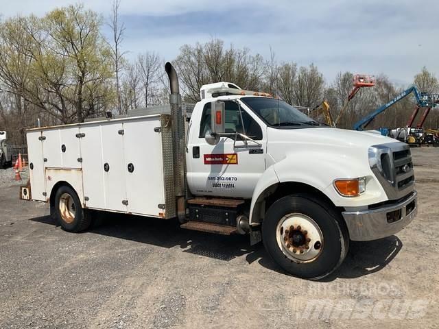 Ford F-750 Forsvar/Miljø