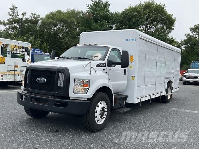 Ford F-750 Lastbiler til transport af drikkevarer