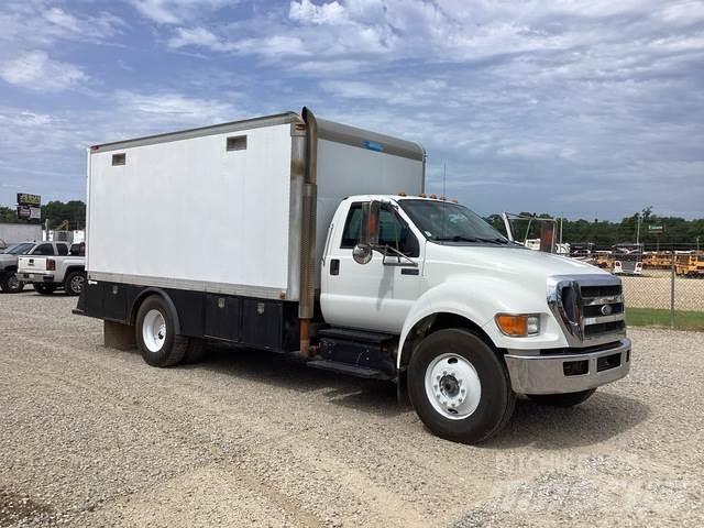 Ford F-750 Entreprenør - Andet