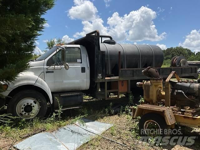 Ford F-750 Entreprenør - Andet