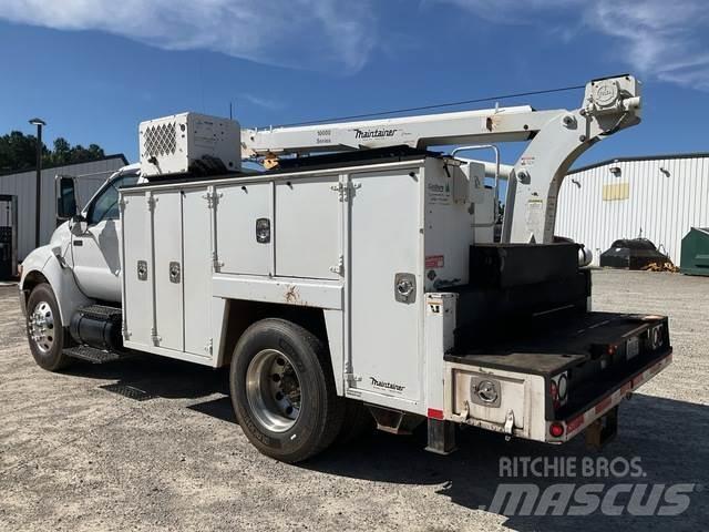 Ford F-750 Forsvar/Miljø