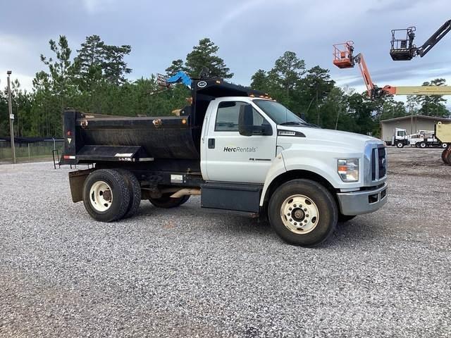 Ford F-750 Lastbiler med tip