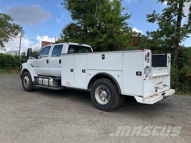 Ford F-750 Pickup/Sideaflæsning