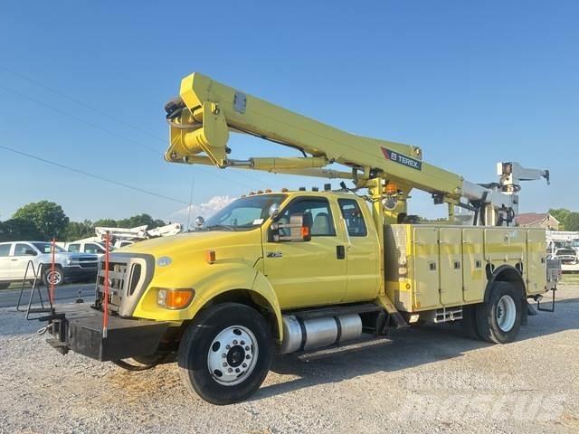 Ford F-750 Lastbilmonterede lifte