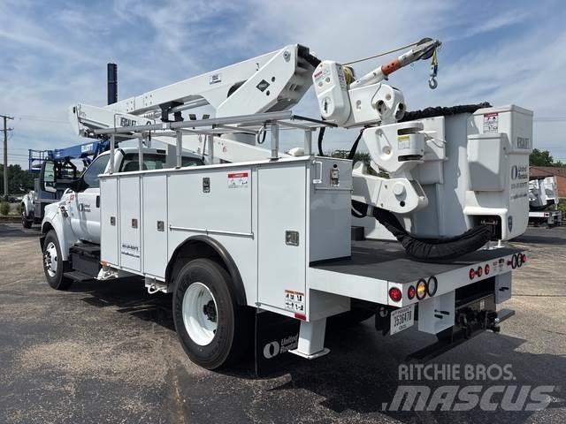 Ford F-750 Lastbilmonterede lifte