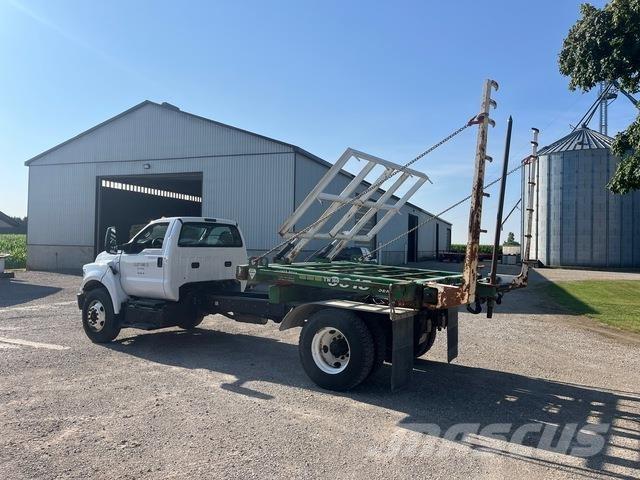 Ford F-750 Kabiner og interiør